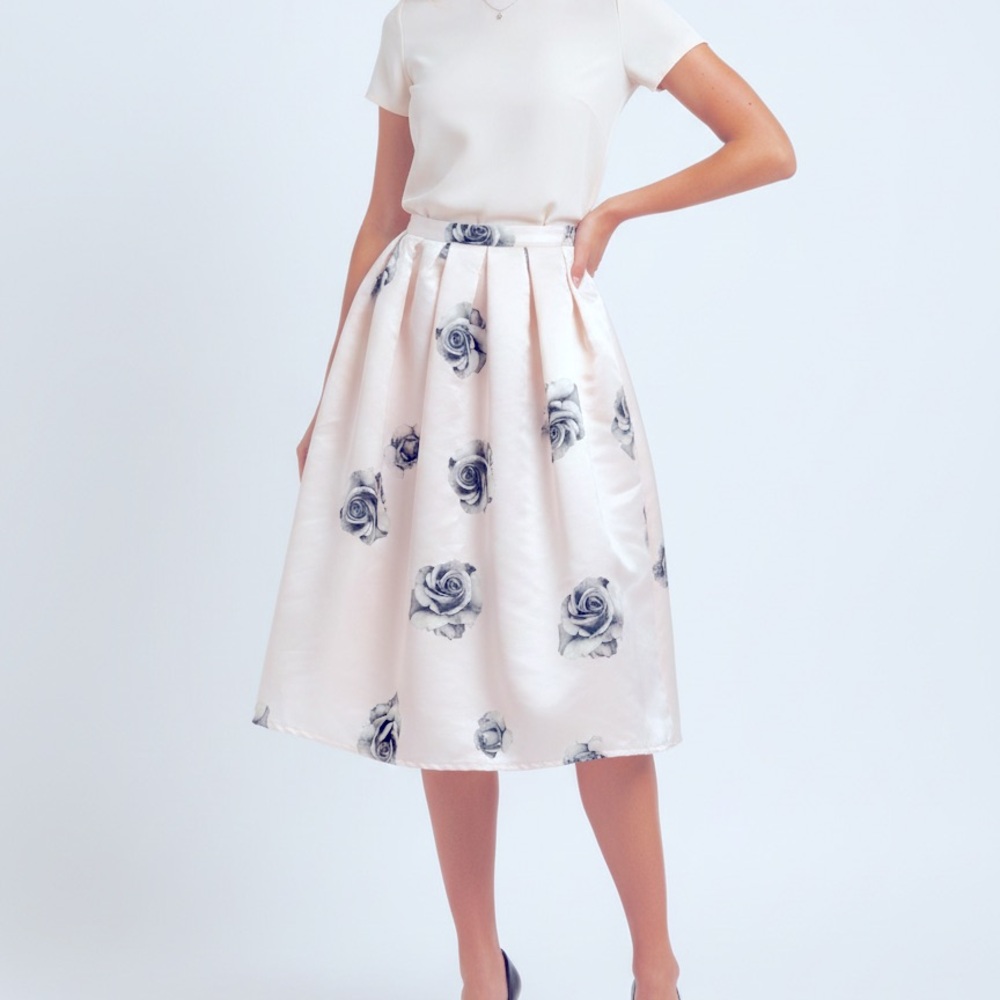 Choies Vintage Style Black and White Floral Rose Skater Midi Skirt